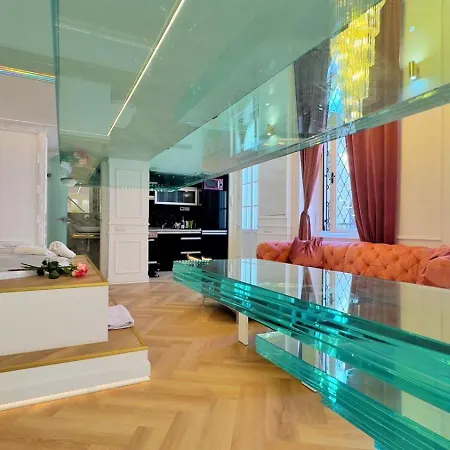 Apartment Enzo Capo Jacuzzi Andrassy *