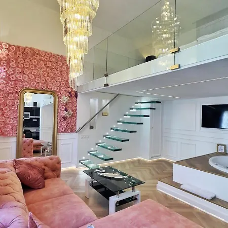 Enzo Capo Jacuzzi Andrassy *