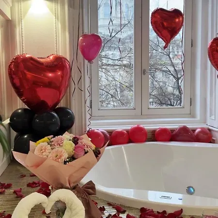 Apartamento Enzo Capo Jacuzzi Andrassy Budapest
