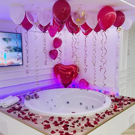 Vip Jacuzzi Suites *