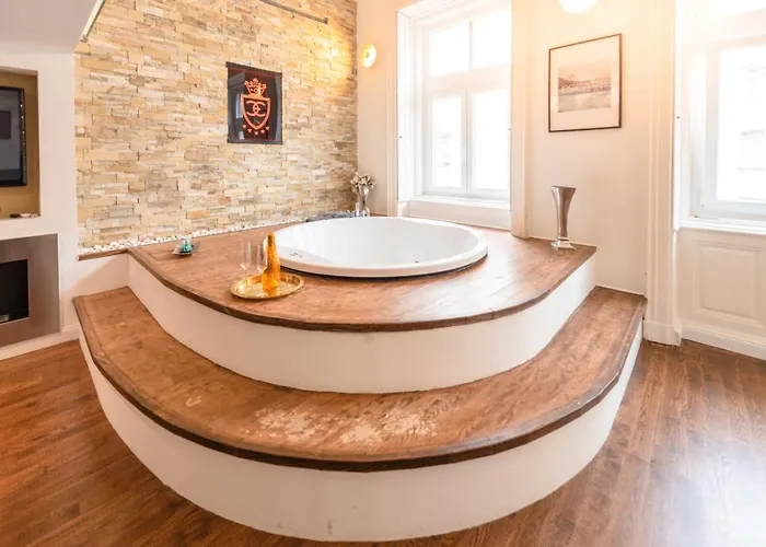 Enzo Capo Jacuzzi Andrassy *