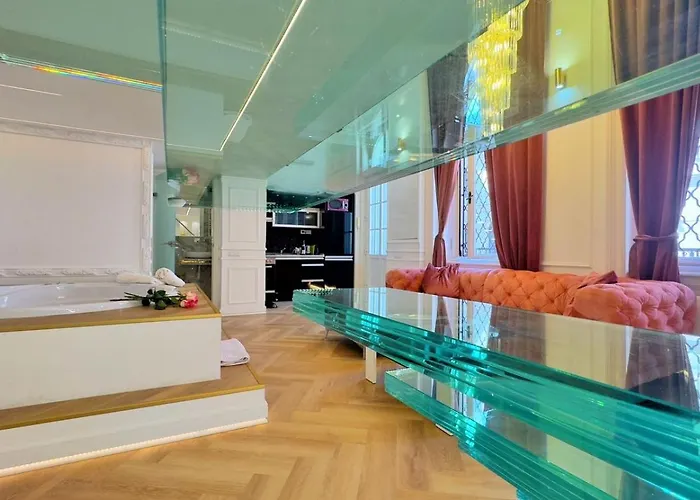 아파트 Enzo Capo Jacuzzi Andrassy *