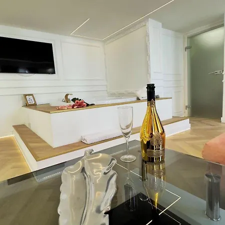 Apartamento Enzo Capo Jacuzzi Andrassy